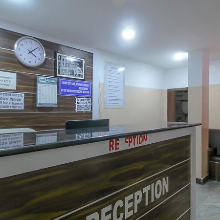 Spot On 81775 Mohit Gokul Lodge New Luxury Room'S Near Secunderabad Railway Station Lālāguda Exterior foto